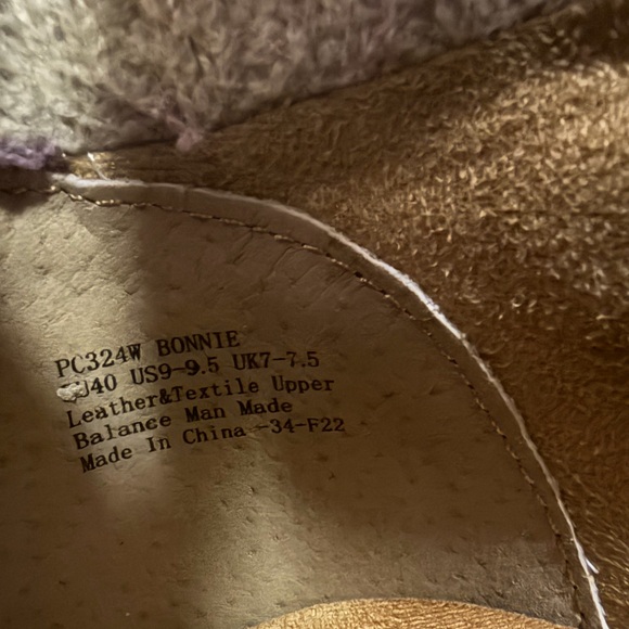 Cozy High-Top Sneakers with Knit Cuff - Picture 7 of 8